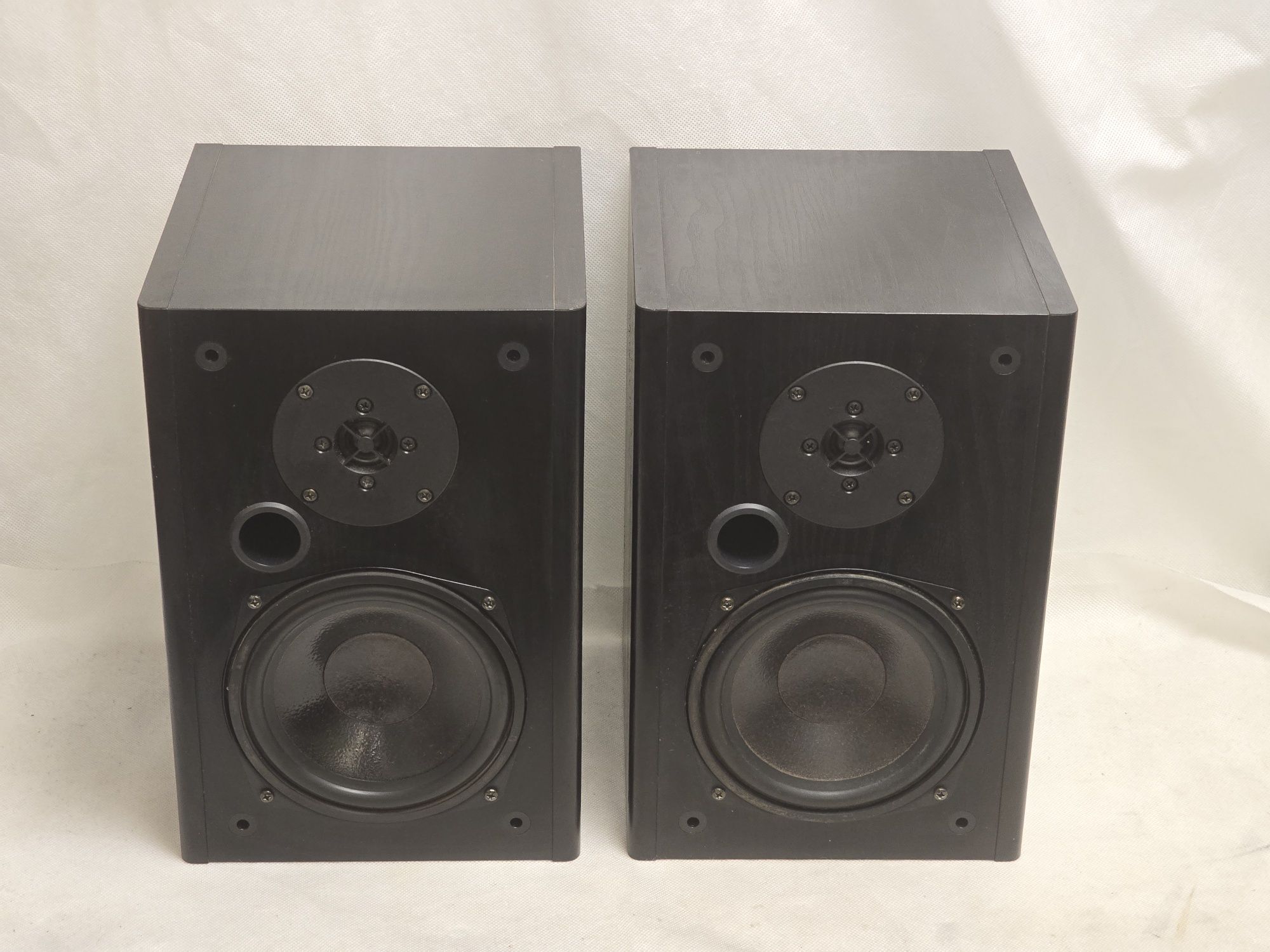 Yamaha NS G 30 MK II 4ohm 60/100W kolumny ładne czarne monitory 88dB