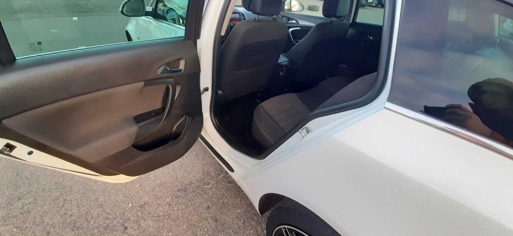 OPEL Insignia Sport 2014