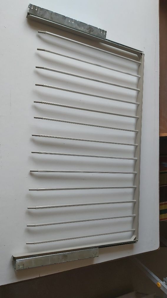 Ikea komplement wieszak na spodnie 13 sztuk 97x56