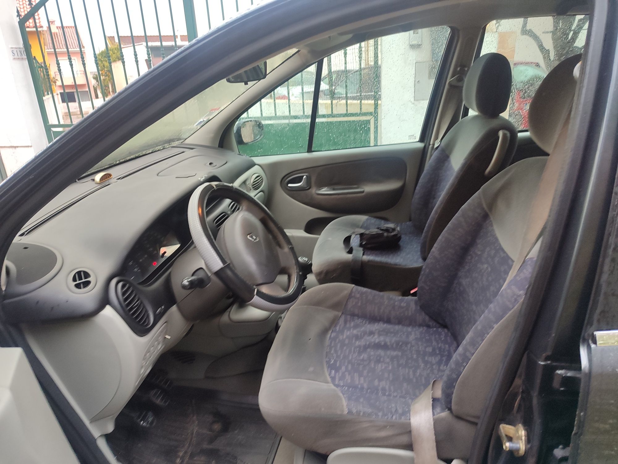 Renault Scenic 1.4 Confor