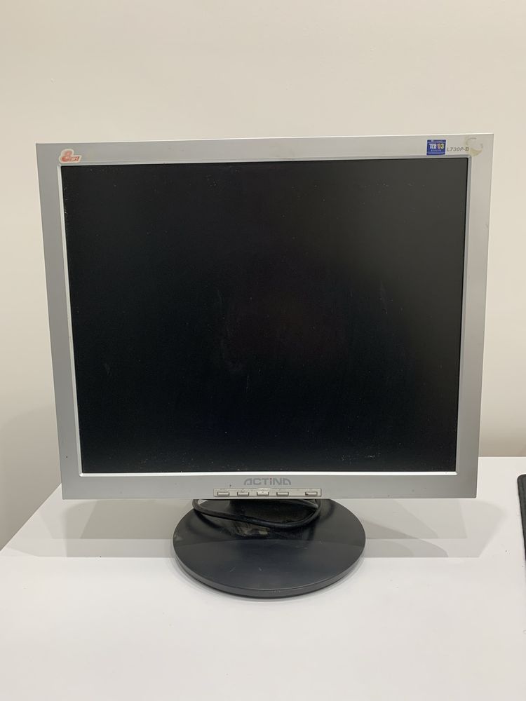 Monitor Actina L730P-B