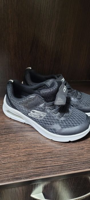 Кросівки сєточкою