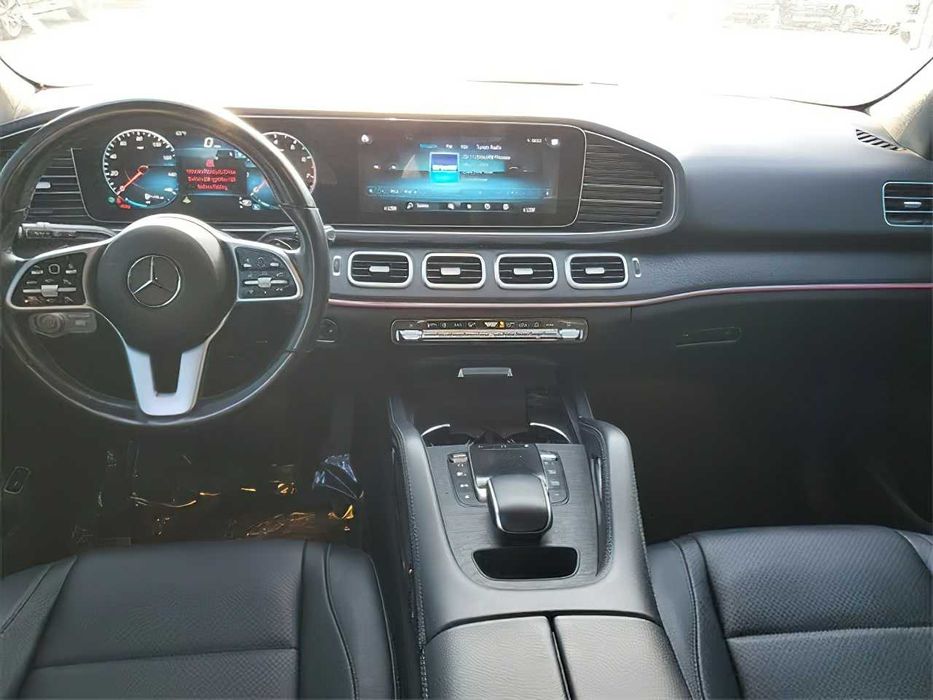 Mercedes-Benz GLE-Class      2021