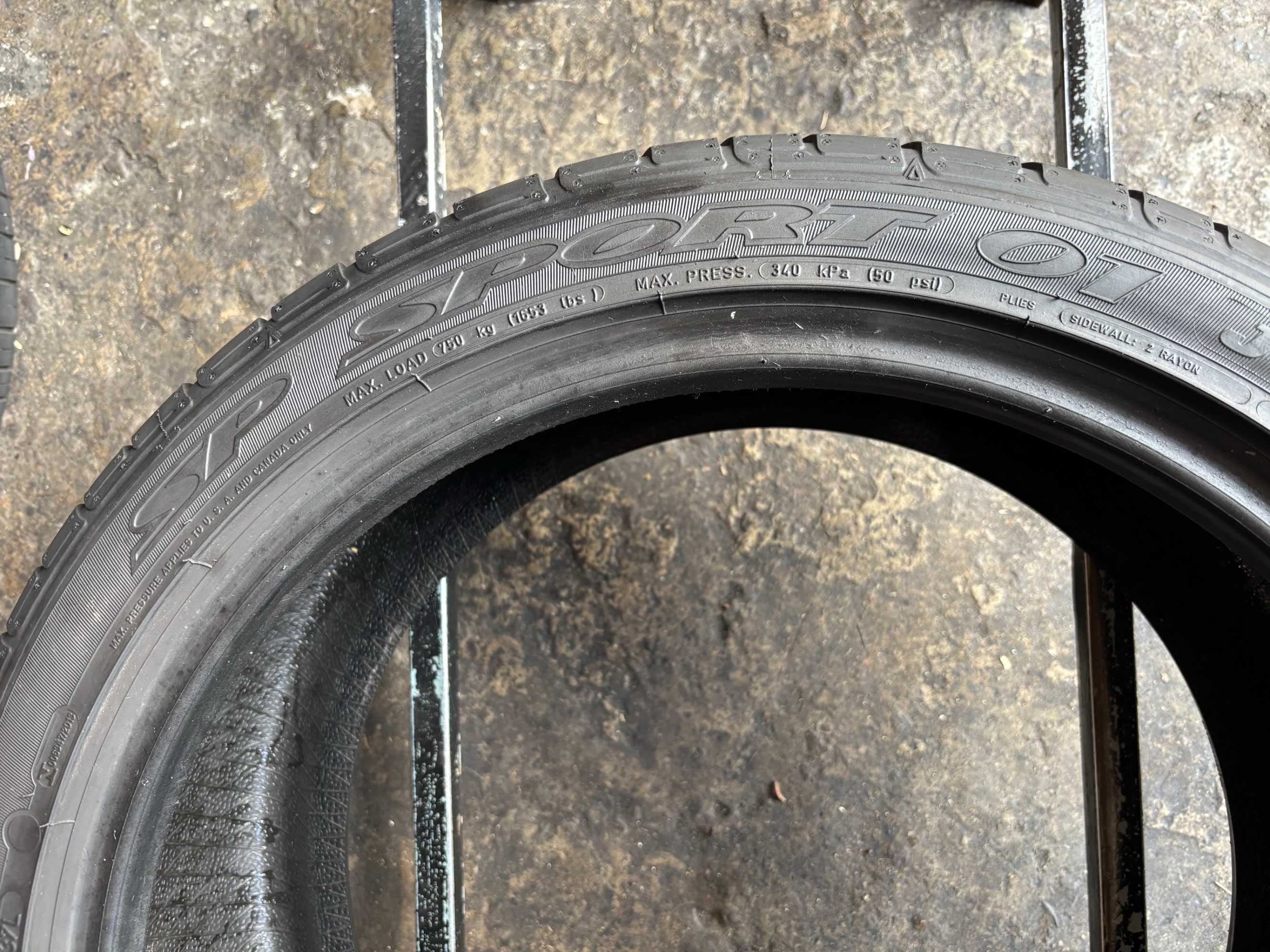 245 40 19 Dunlop, літо. Ціна за 4 шт. 10000.
