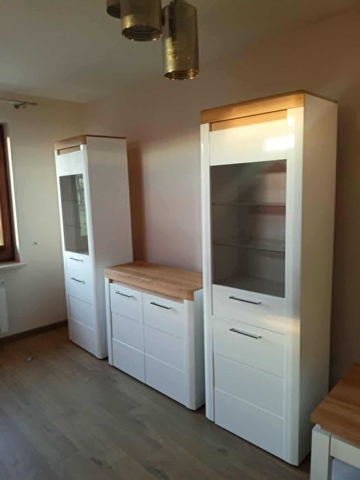 Zestaw mebli stolik + witryny+ komoda szafki Black Red White BRW