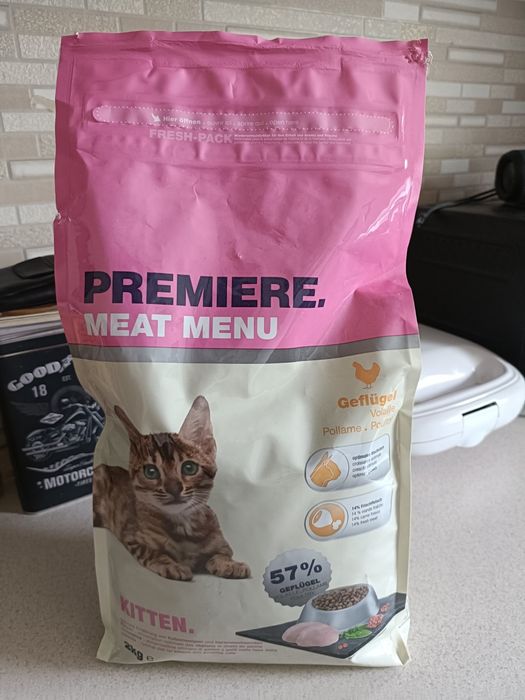 Karma dla kota PREMIERE meat menu Kitten 2kg