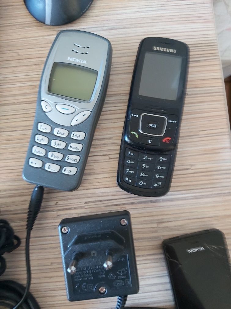 Telefony starego typu bez androida