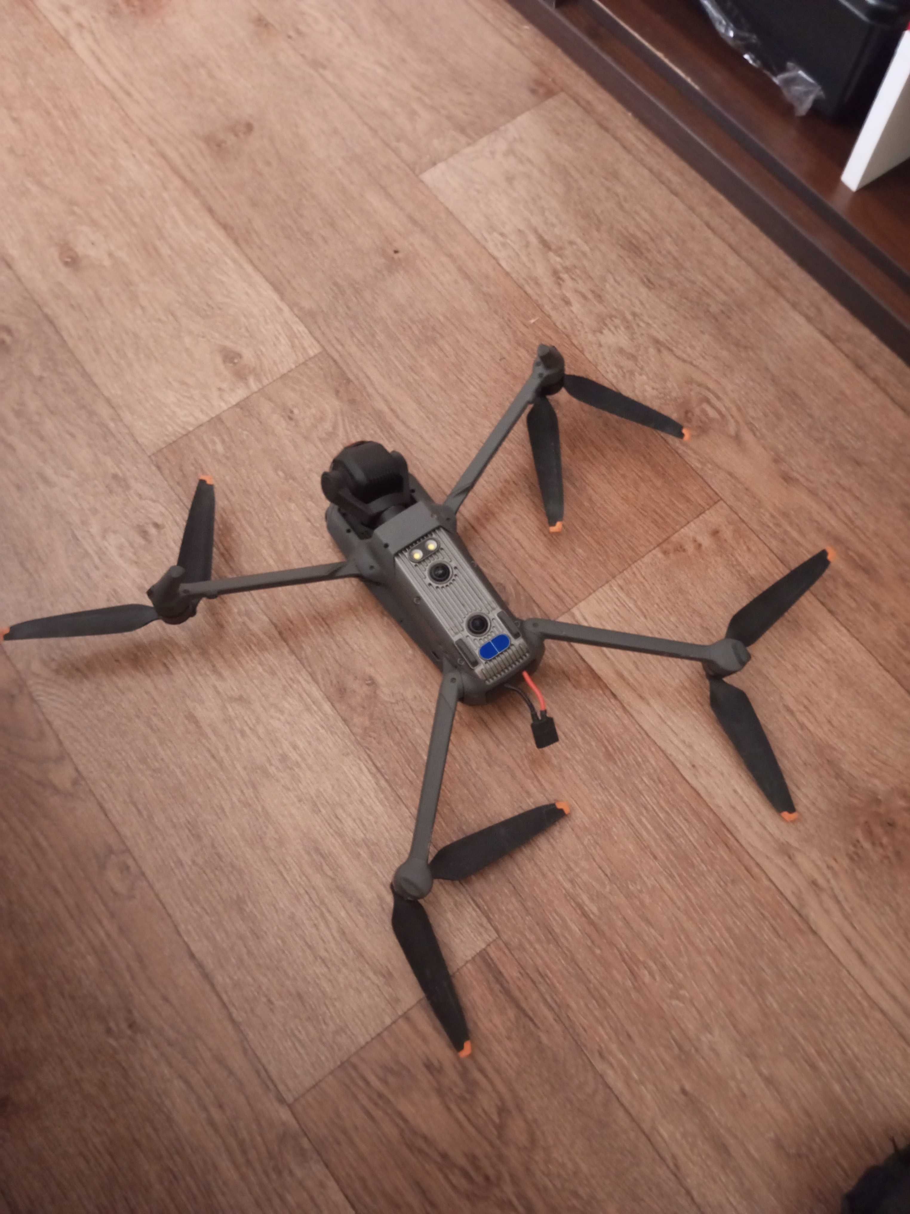 Квадрокоптер dji mavic 3, без пульту