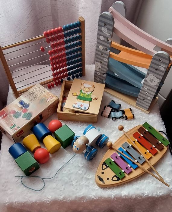 Деревянные игрушки для малышей