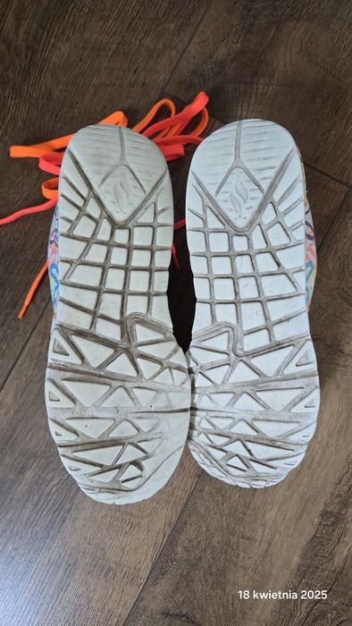 Skechers Sport 39
UNO LITE - Sneakersy niskie