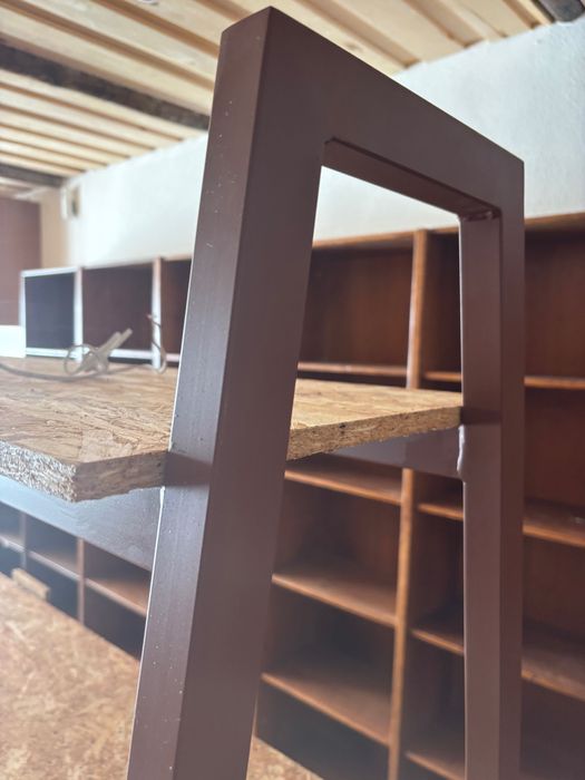 Estantes robustas de exposição