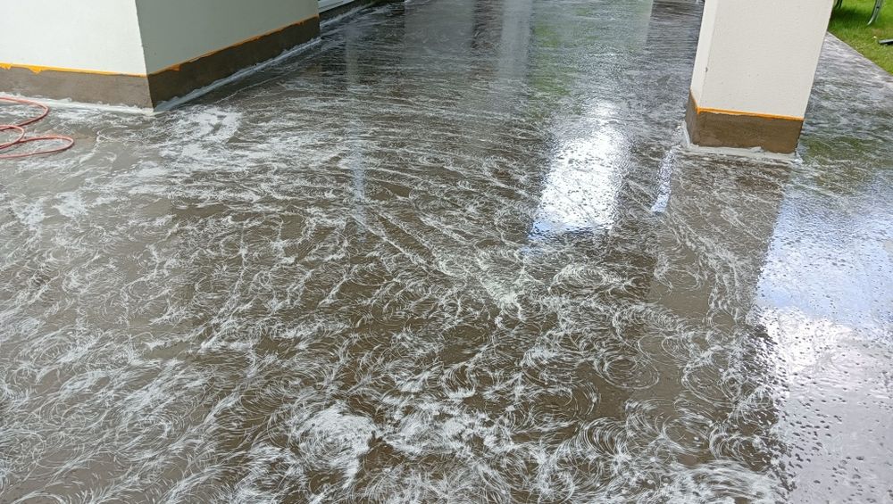 Betony Posadzki przemysłowe posadzki żywiczne naprawa betonu