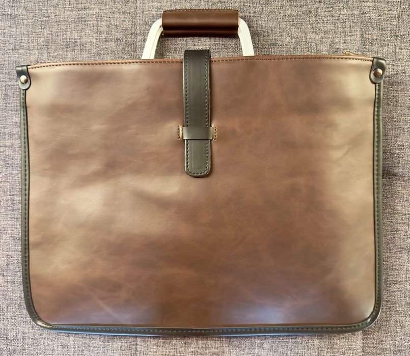 Pasta em Pele para computador 13'