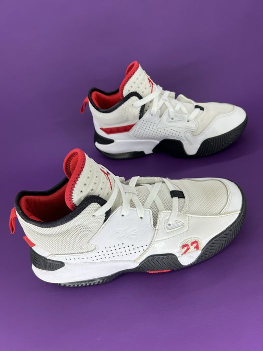 Кросівки Jordan Stay Loyal 2    DQ8401-106