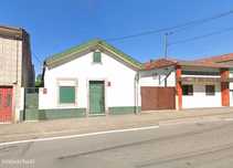 Moradia Térrea T3 com logradouro na Maia