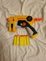 Pistolet Nerf żółty