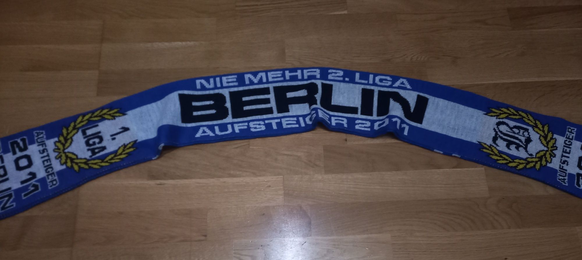 Футбольний шарф Berlin
