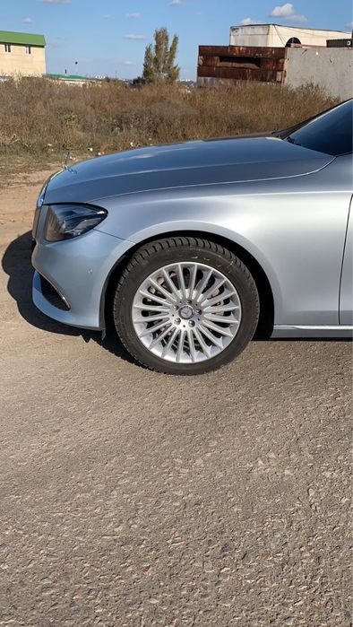 Продам авто Мерседес 213., Е класс