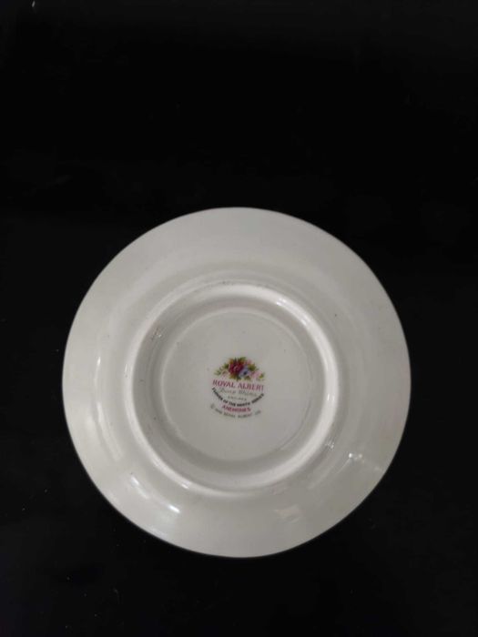 Pires Royal Albert – “Anemones”