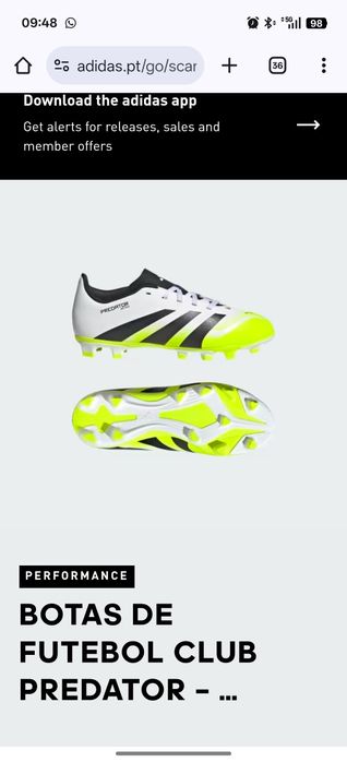 Bota de futebol juvenil