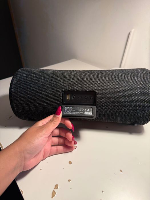 Coluna Bluetooth SONY SRSXG300B.EU8 (Autonomia: até 25 horas - Preto)