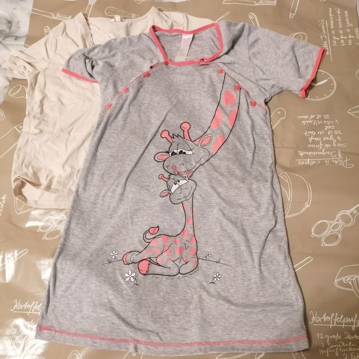 2 koszule i koszulka do karmienia