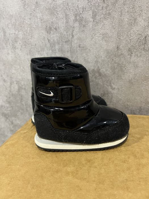 Зимові дутики Nike