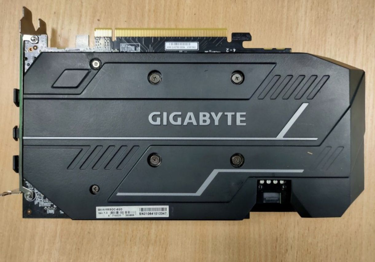Відеокарта 1660 Super від gigabyte