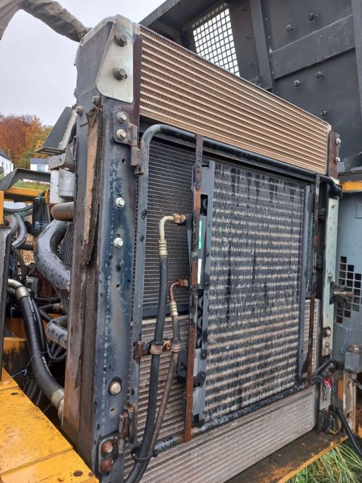 Екскаватор Liebherr 914 А, або окремо деталі