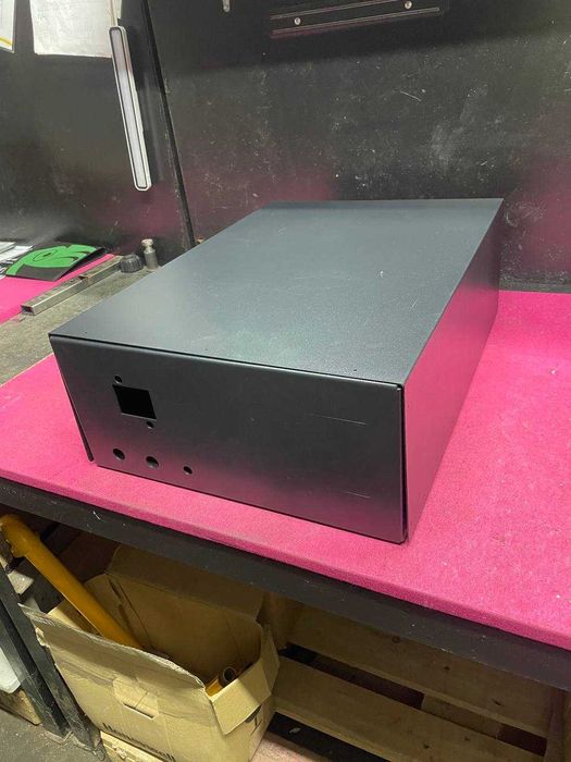 Корпус для 8 LiFePo4 АКБ під 230Ah 280Ah 304Ah 314Ah власне виробництв