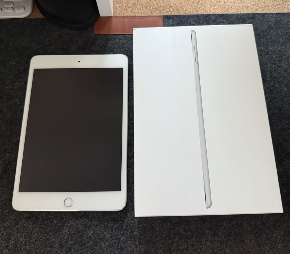 iPad Mini 4 128 GB srebrny