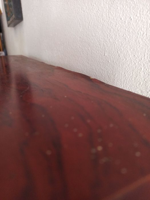 PARA DESOCUPAR! Móvel vitrine com espelho, gavetas e prateleiras de vi