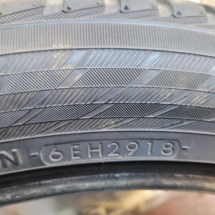 Opony Yokohama Blue Earth V905  245x45 19