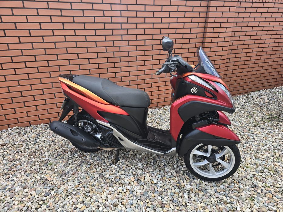 Yamaha Tricity 125 // MP3 Metropolis Xmax Burgman Satelis