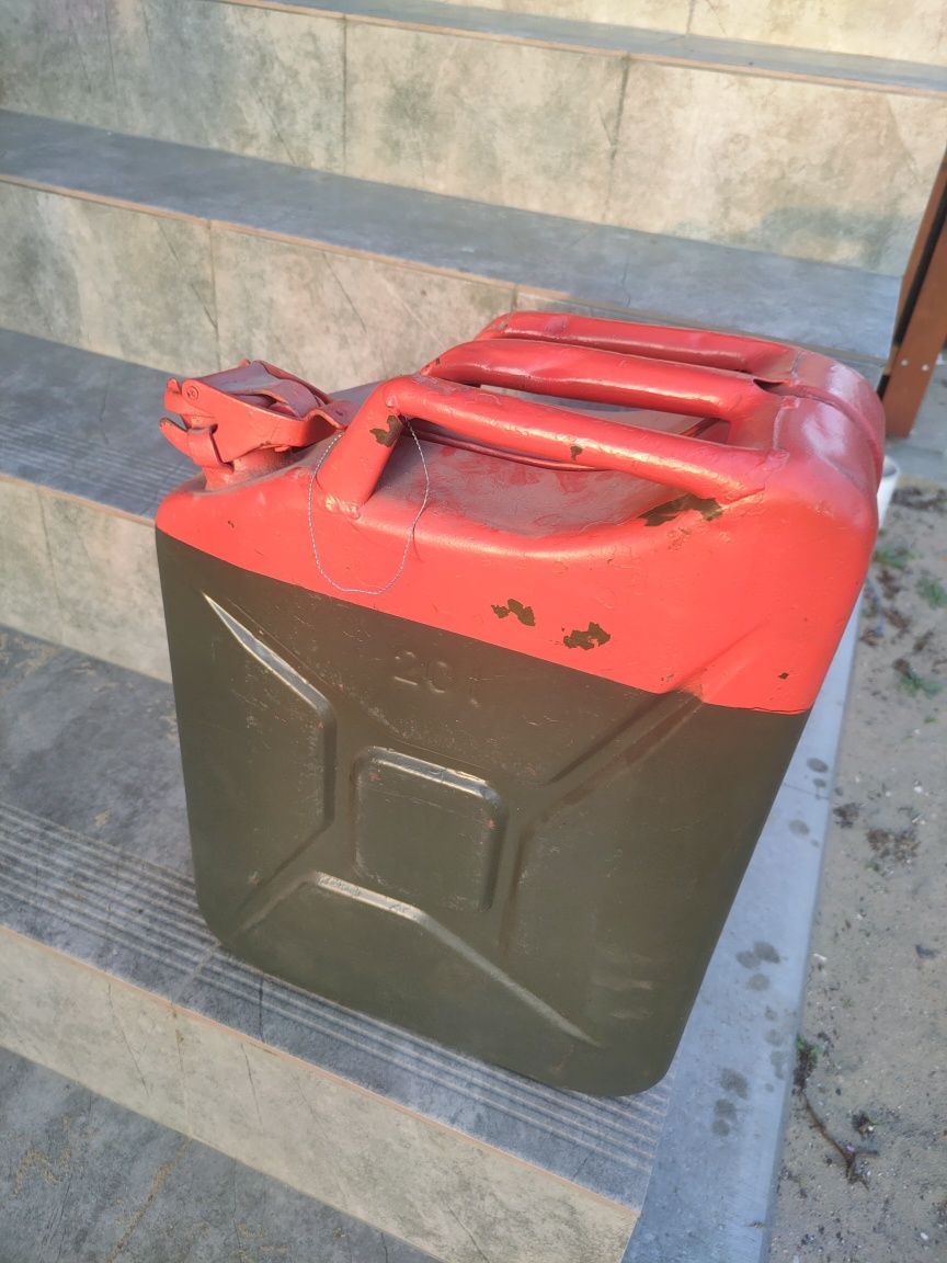 Kanister wojskowy 20L