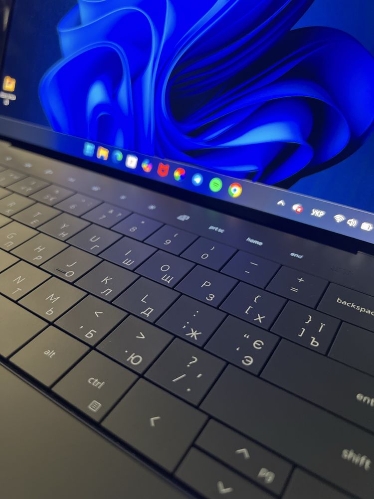 Продам ноутбук Dell XPS 13 Plus (9320) – OLED 4K, i7-1260P, 2TB
