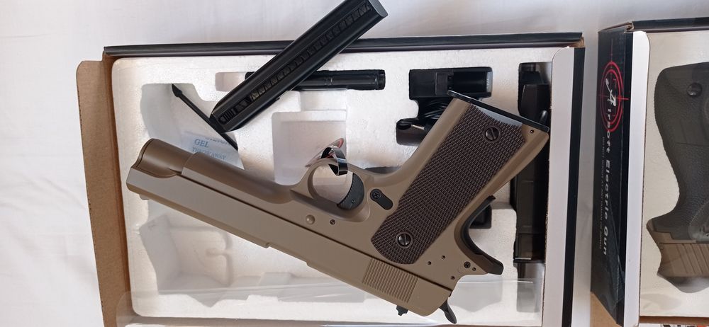 Pistola de airsoft elétrica NOVO CM123 PT e TAN