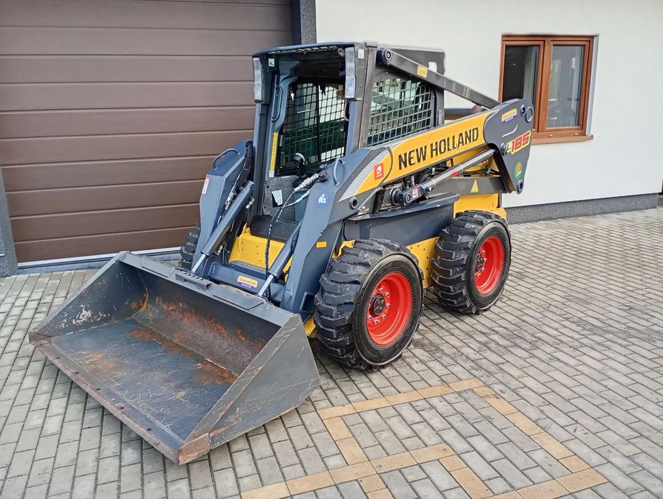 New Holland L285/3600kg/Bobcat/ładowarka/s300/s250/cat/manitou