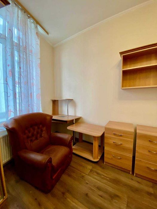 Лаврухіна 12, оренда 2-к квартири, Троєщина, ТРЦ Район!