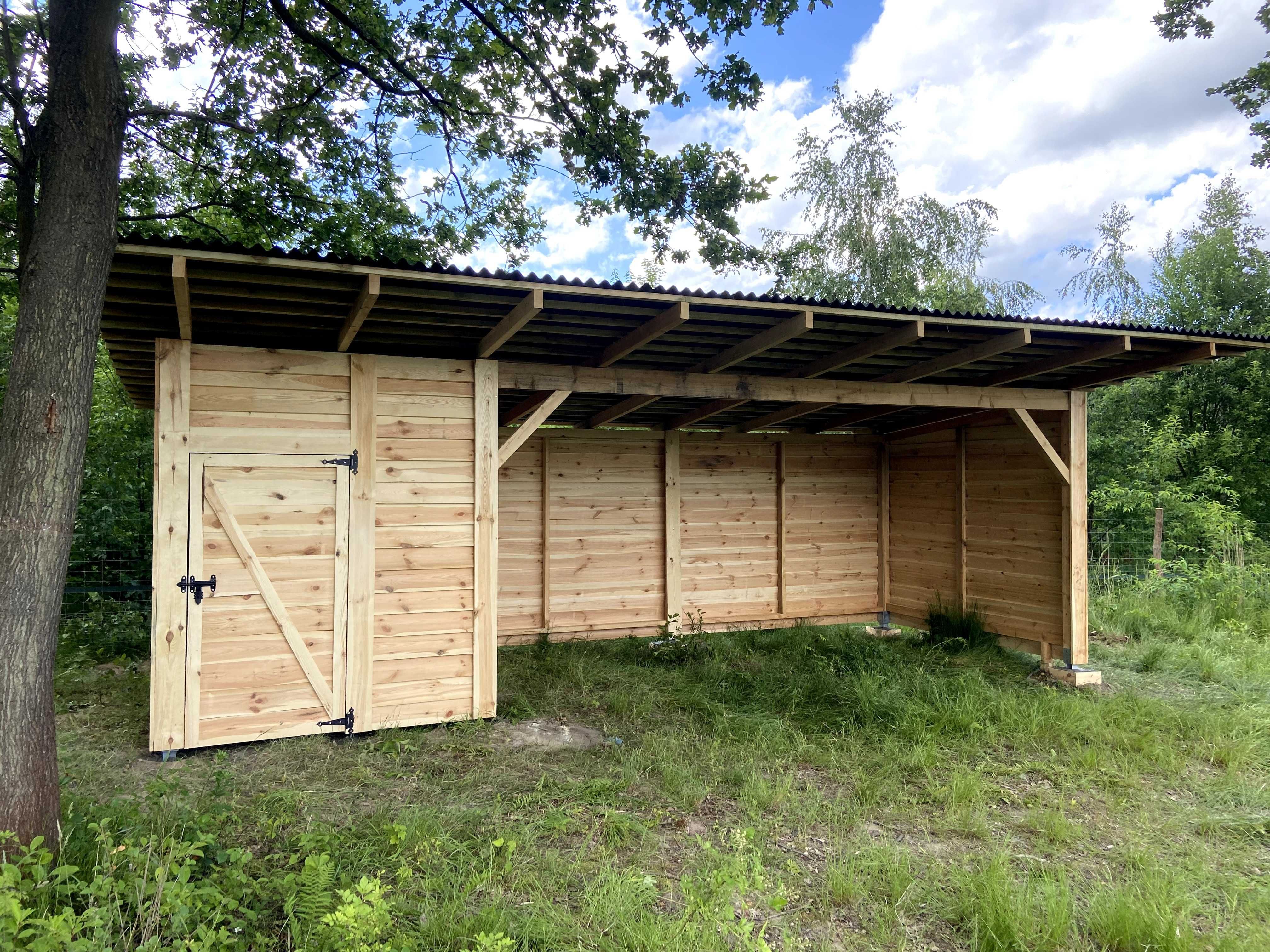 Wiata otwarta 3m. x 6m + 2m. x 3m. Dach wysunięty 1.5m.