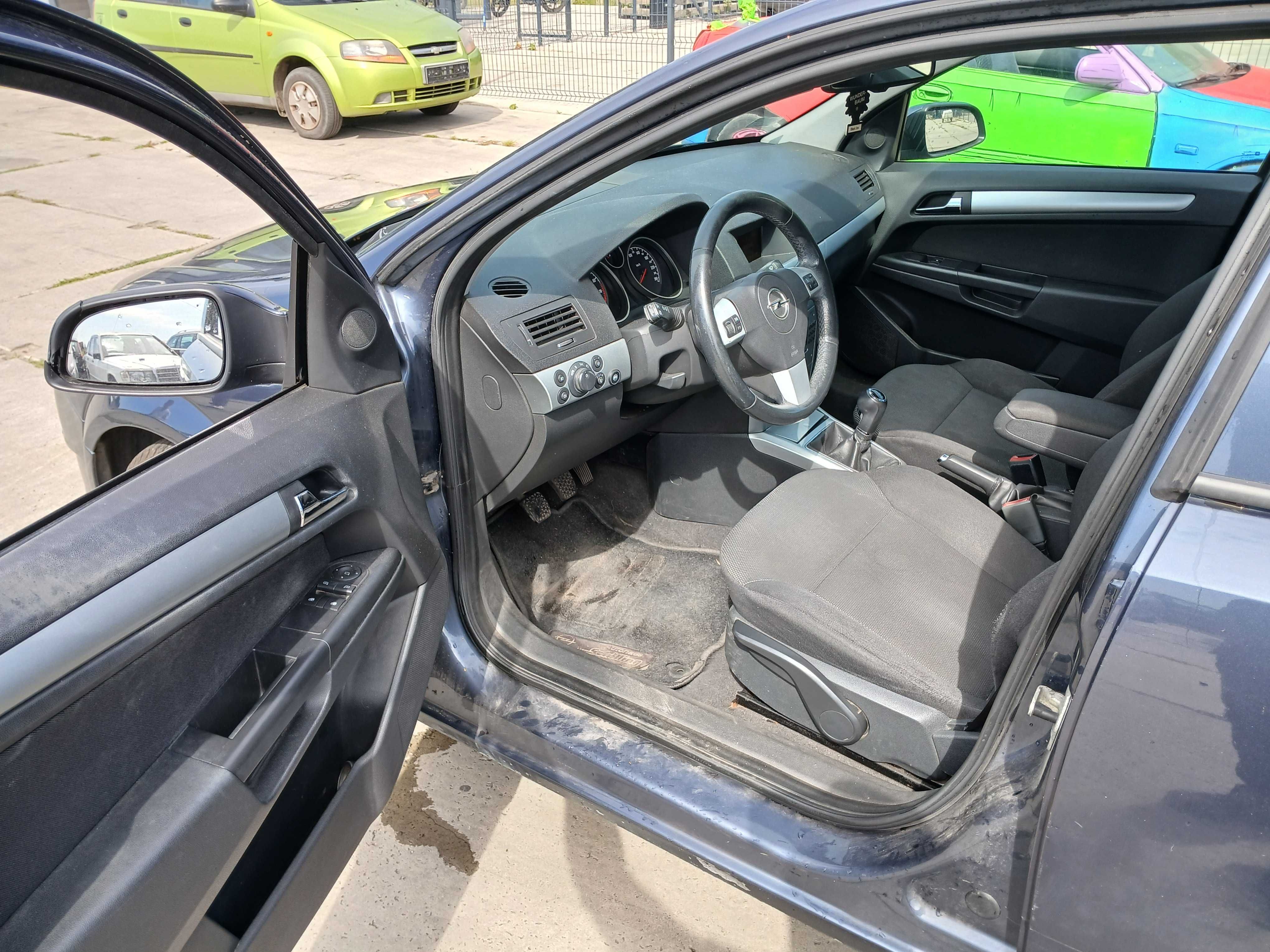 Opel Astra 1,6 benzyna