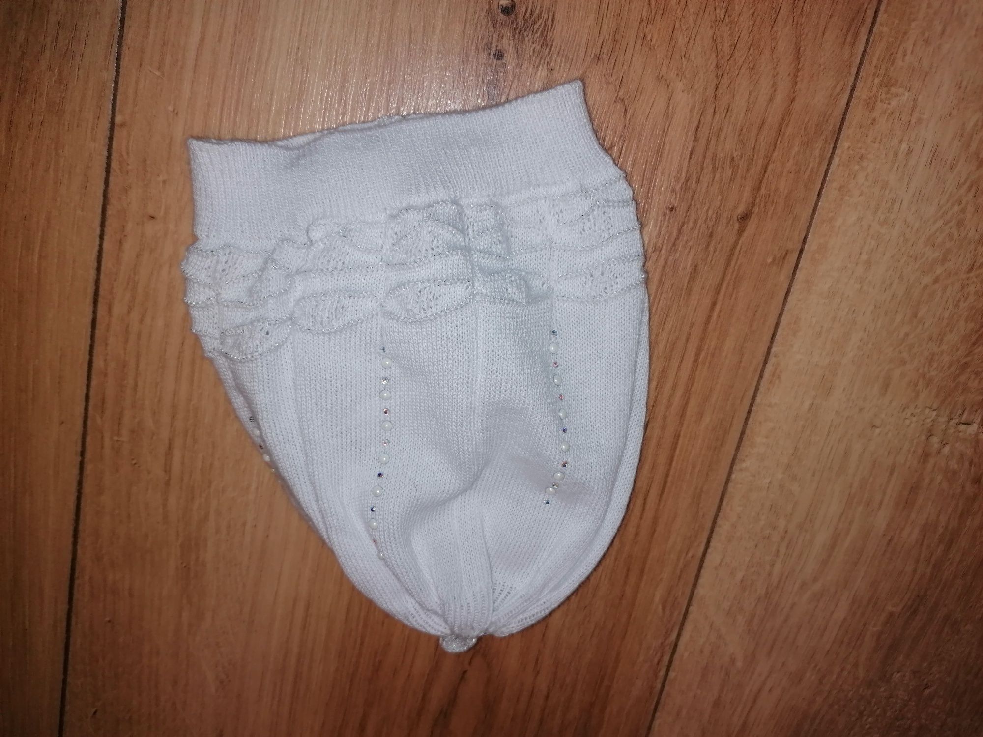 Czapeczka do chrztu r42 Abrakadabra