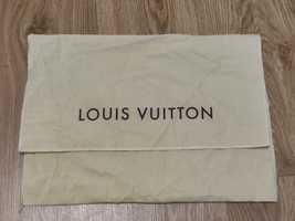 Пильник фірми Louis Vuitton Іспанія