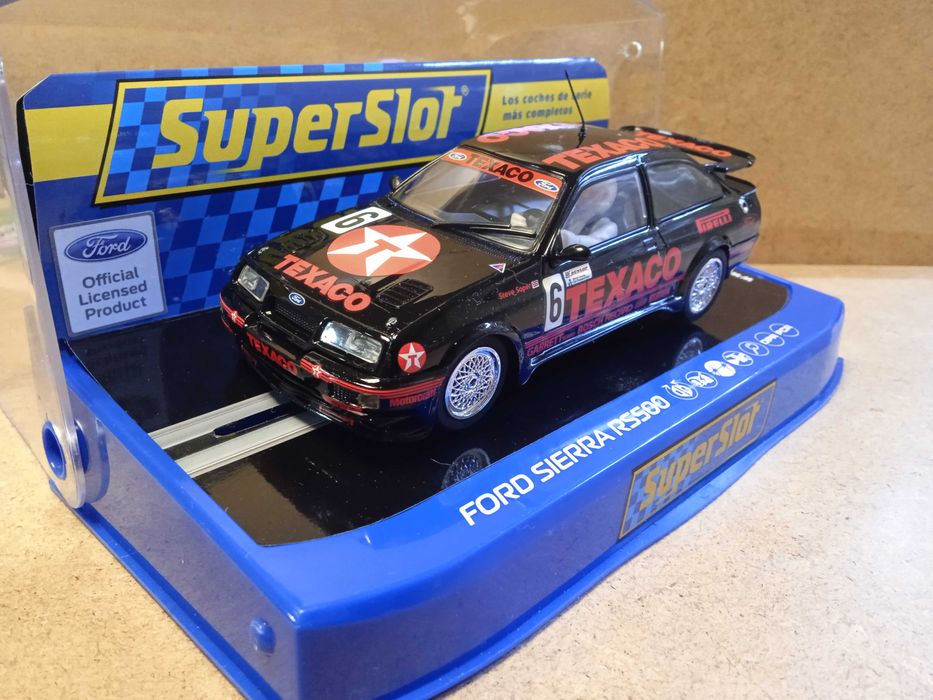 SlotCar 1/32 Scalextric Ford Sierra RS500 "Texaco"
