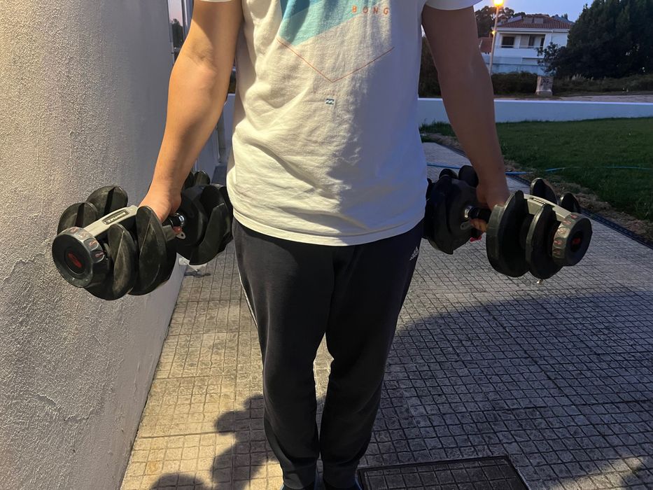 Halteres Ajustáveis Bowflex SelectTech 552 – Quase Novos