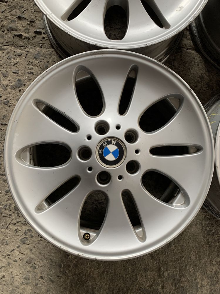 Диски R17 BMW X5, 5*120, dia 72.6, ET40, J7.5