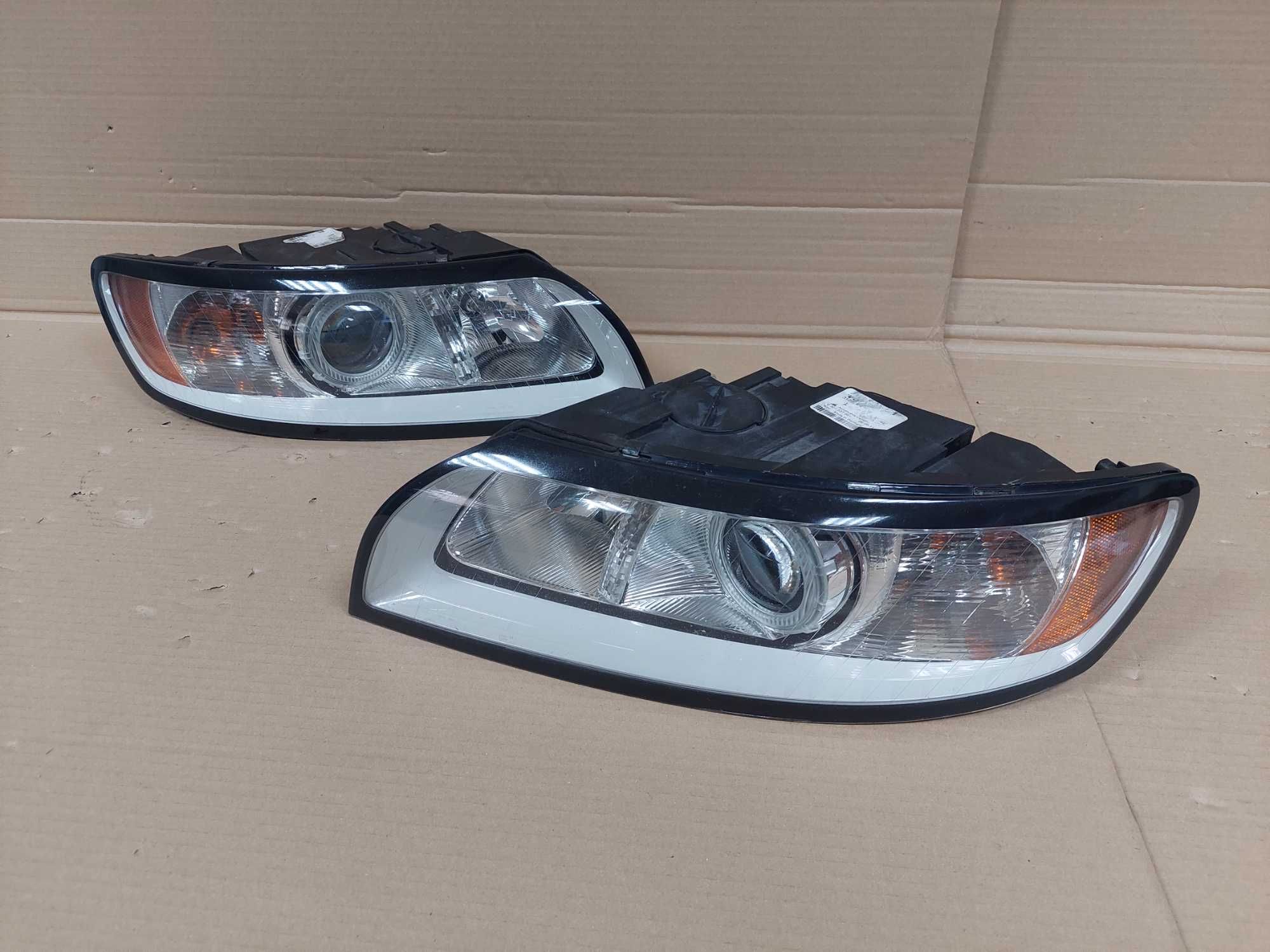 Volvo S40 V50 Lift 07-12r lampa przód prawa + lewa H7 BDB EU