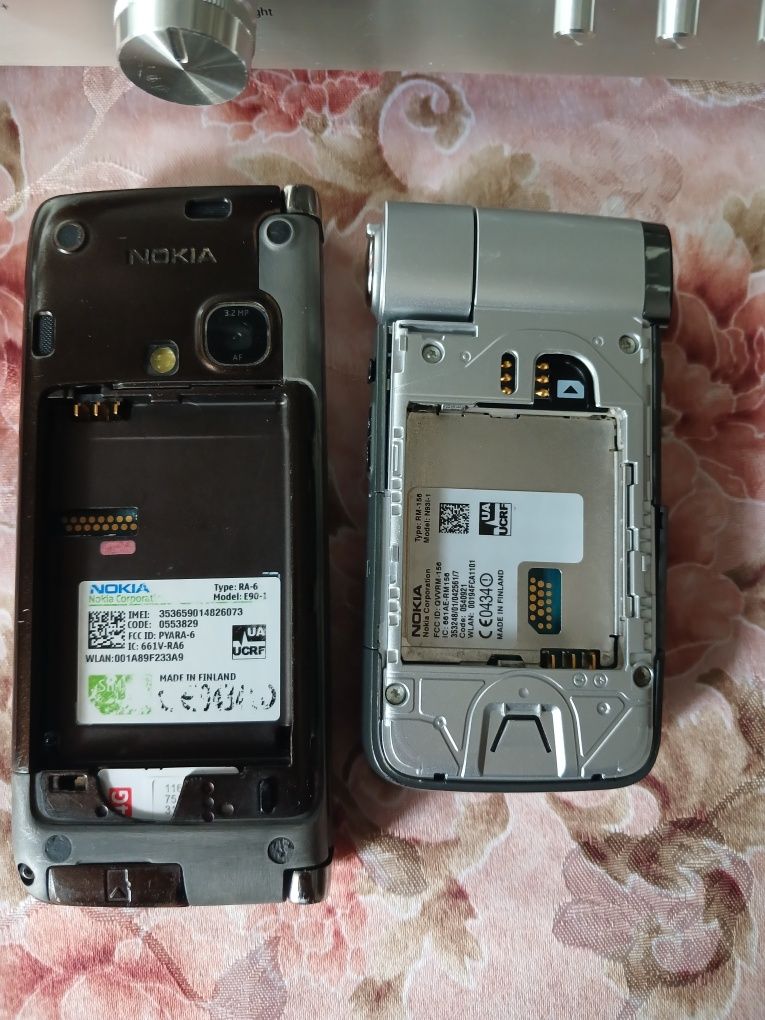 Nokia e90. Nokia n93i-1