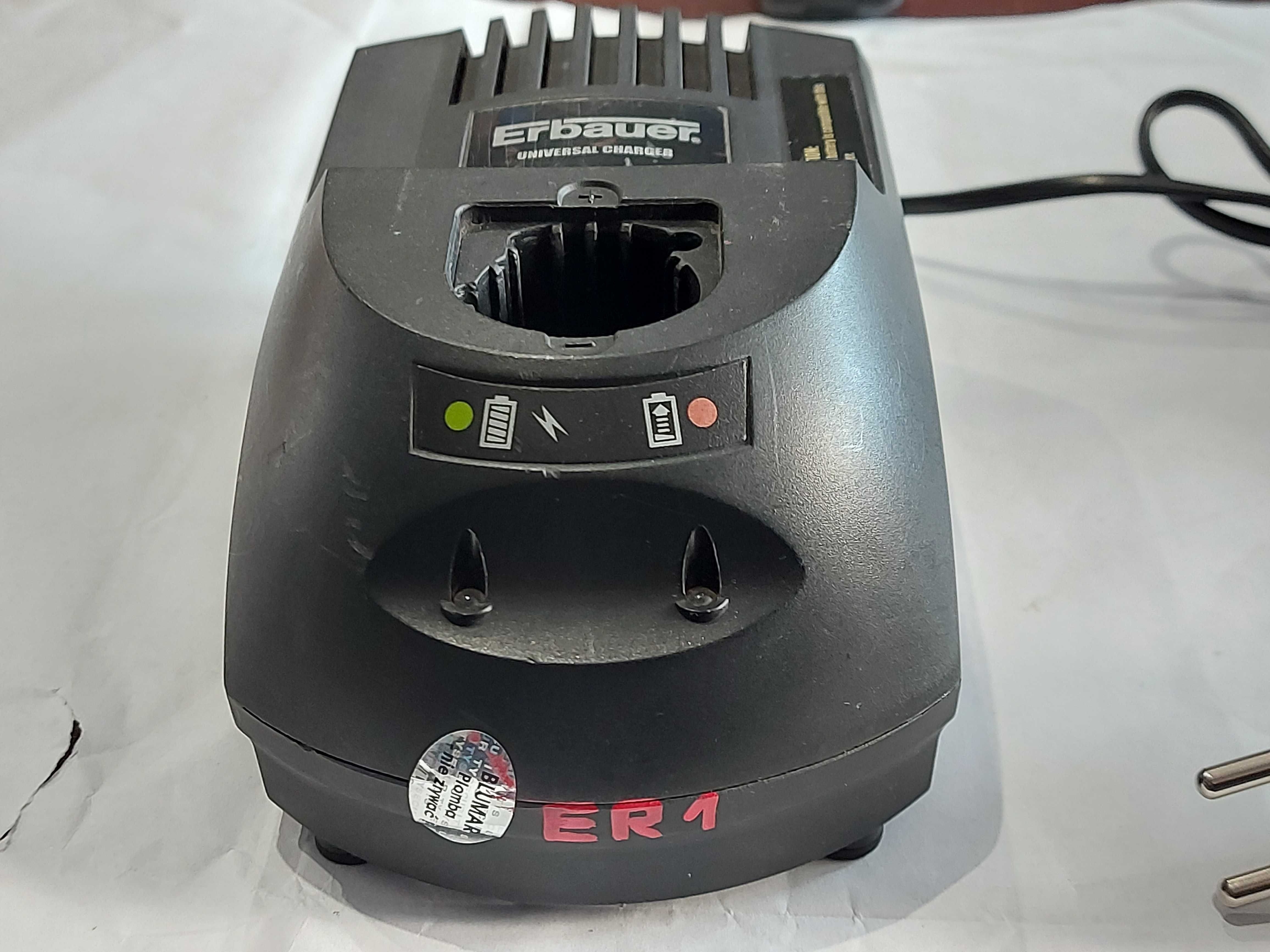 Ładowarka ERBAUER ERB199CHR 12 - 24 V 2,8 A