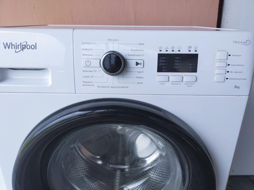 Pralka Whirpool uszkodzona